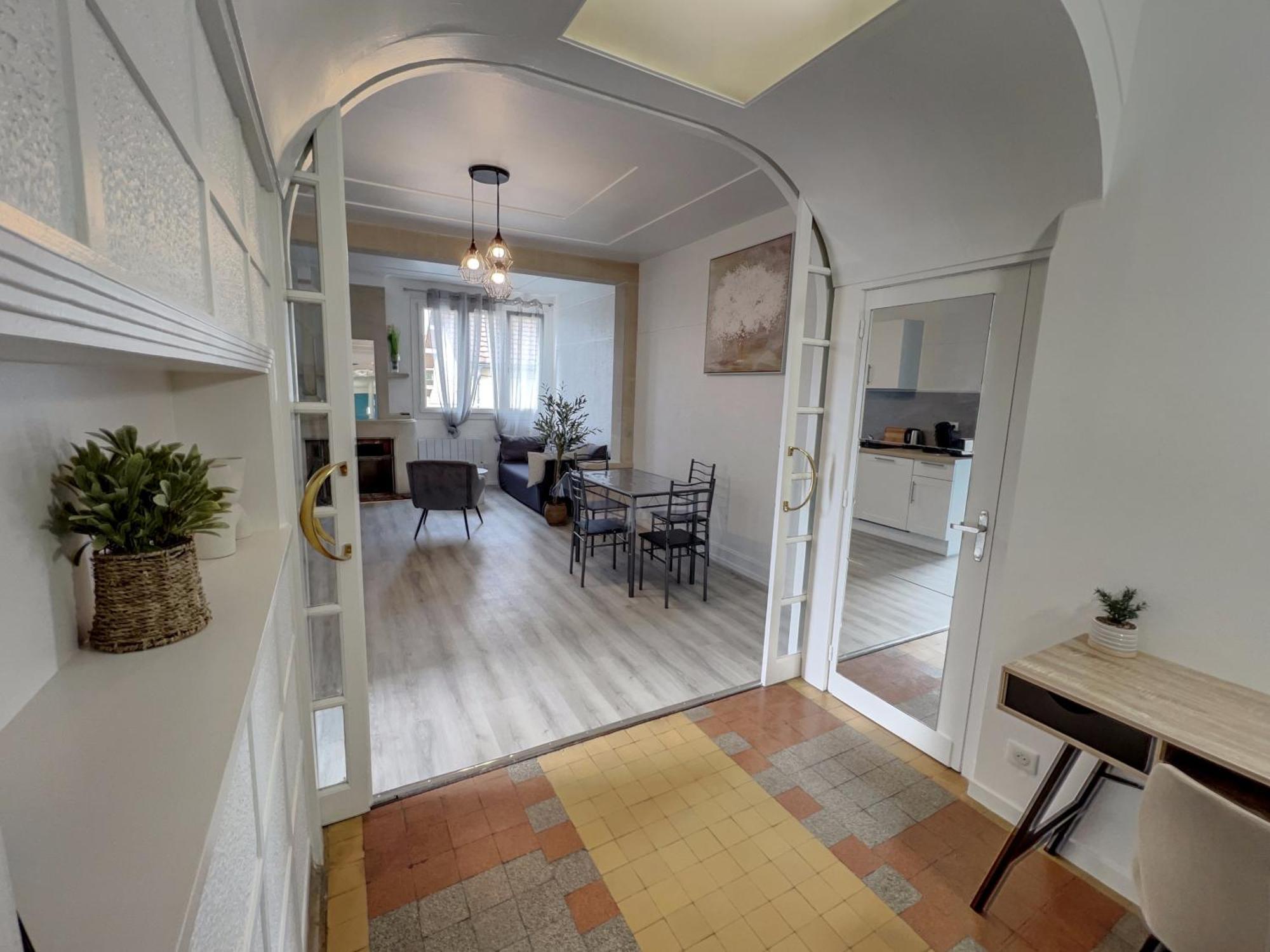 Maison Cosy A Сен-Дизье Экстерьер фото
